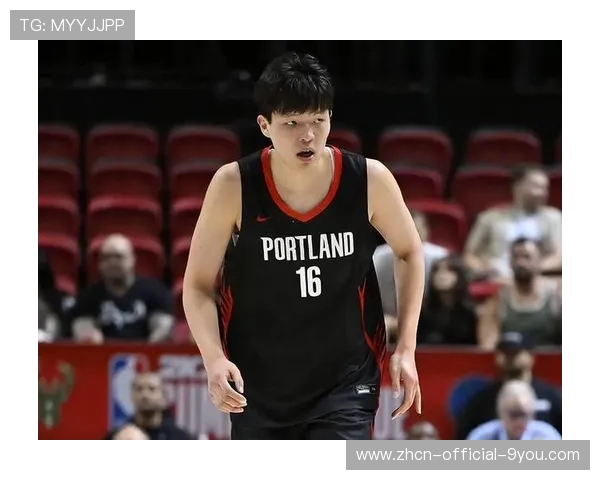 开拓者打击灰熊，杨瀚森在NBA赛场逐渐站稳脚跟