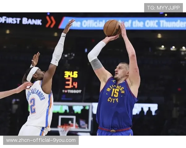 丹佛掘金关键回合，尼古拉约基奇完成终结